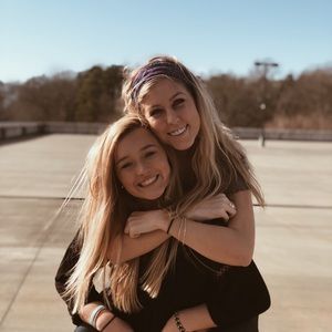 Meet your Posher, Caroline